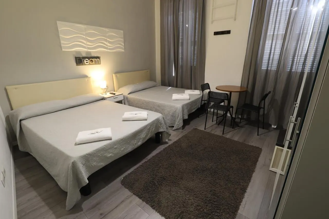 Guest House Minas Milánó