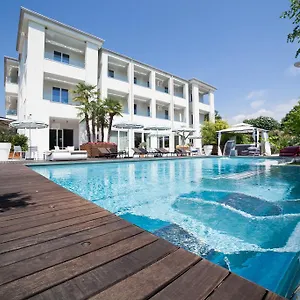 https://tobago-hotel.hotelinveneto.com