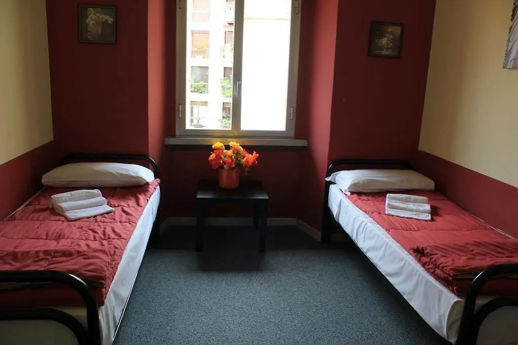 Guest House Minas Milan 2*,  Italy