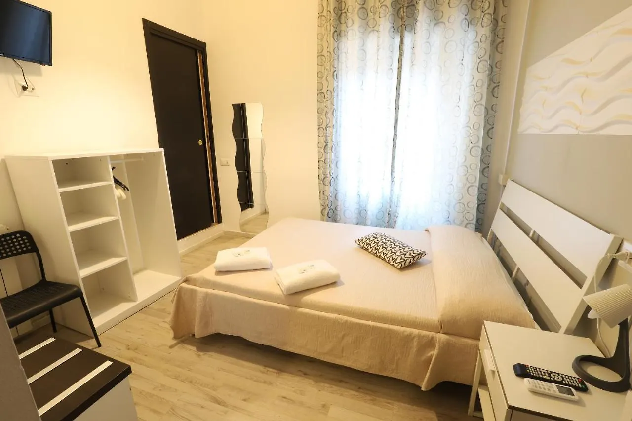 **  Guest House Minas Mailand Italien