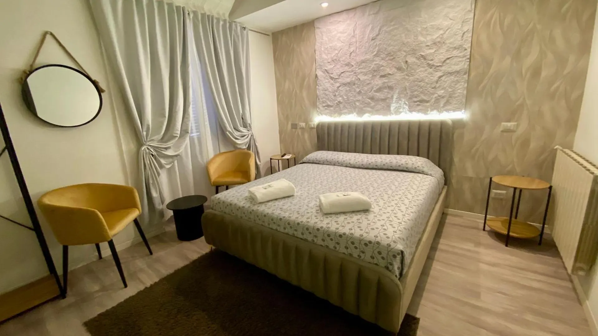 Guest House Minas Mailand Italien