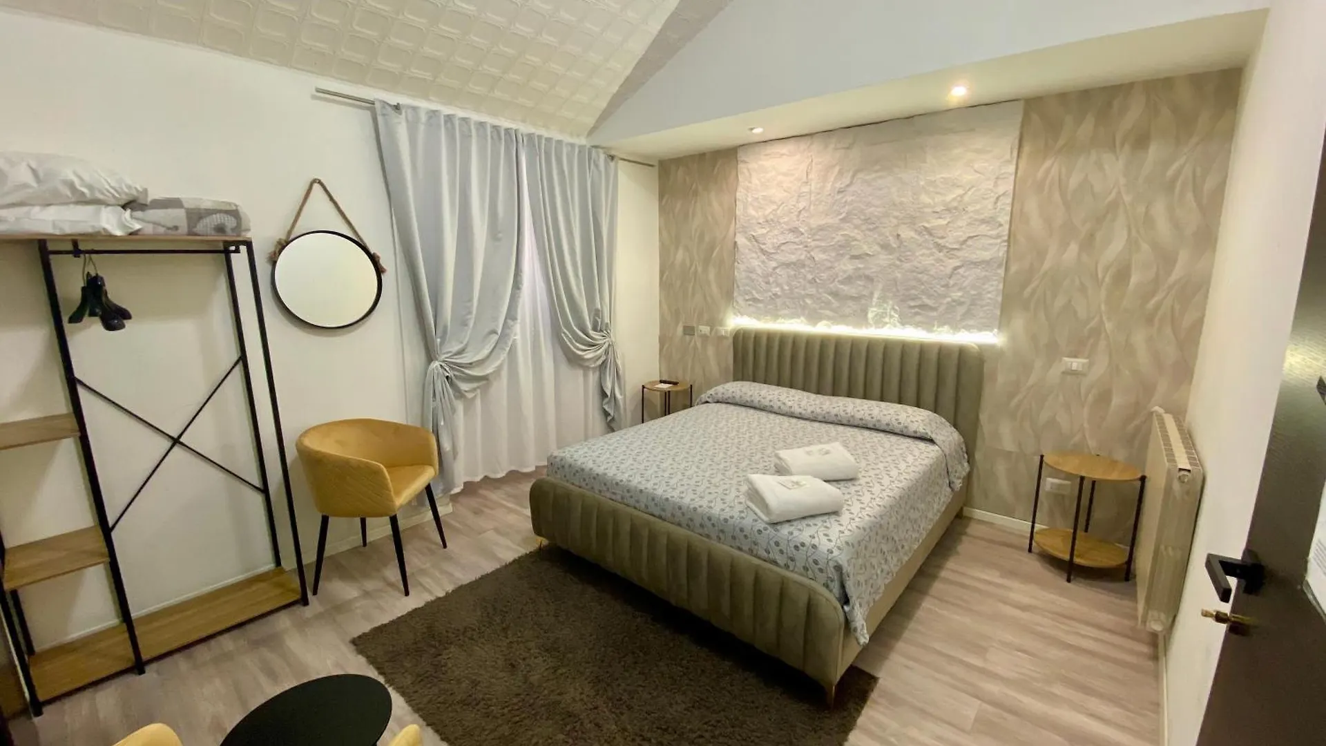 Guest House Minas Mailand