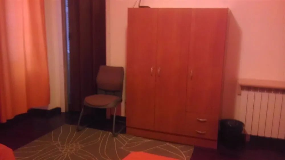 **  Guest House Minas Mailand Italien