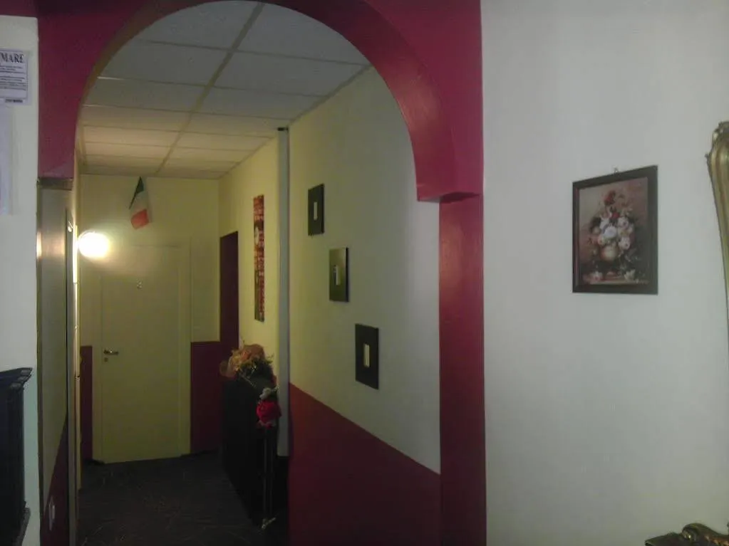 Guest House Minas Mailand 2*,  Italien