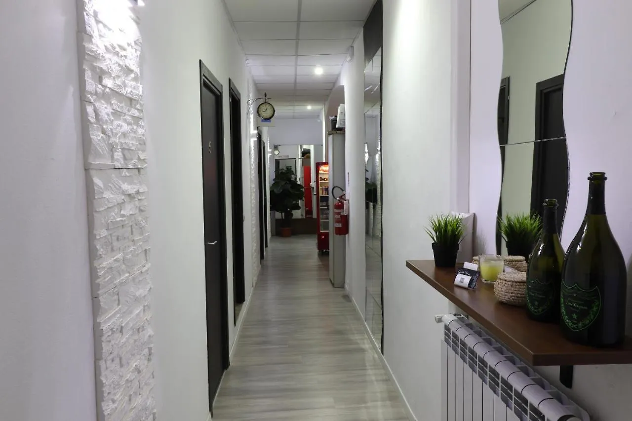 Guest House Minas Mailand